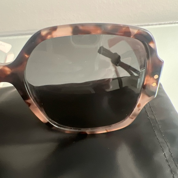 Lady Dior Studs Square Sunglasses In Havana/light Pink - Picture 11 of 14